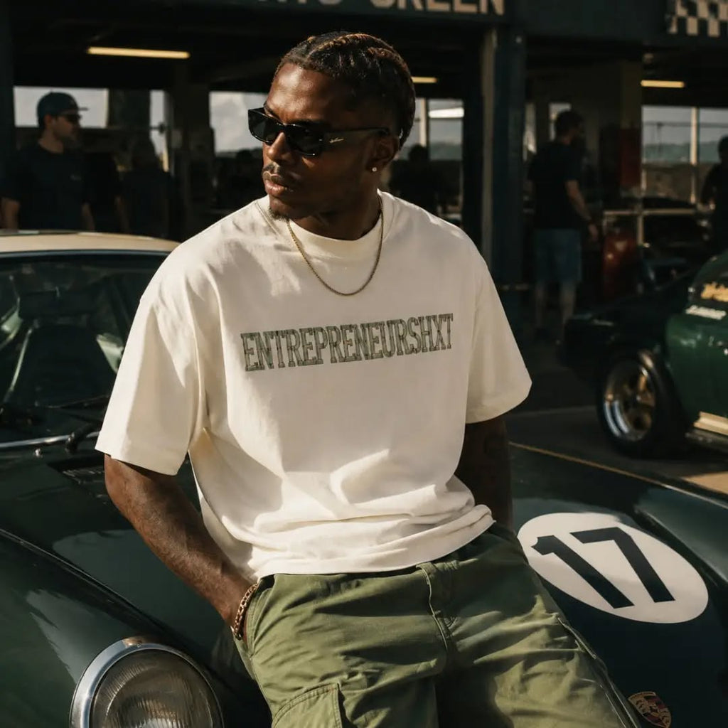 ENTREPRENEURSHXT T