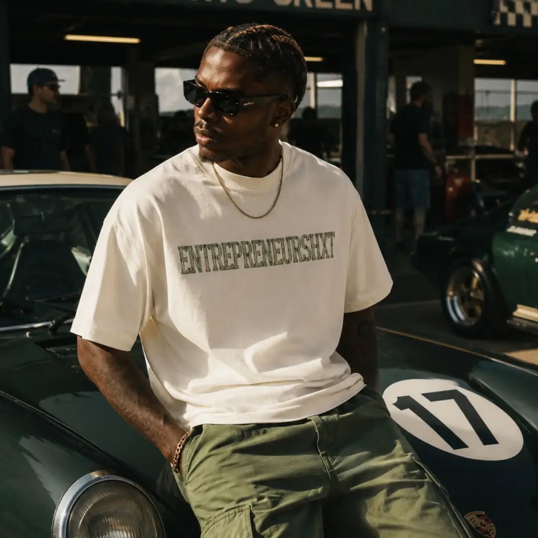 ENTREPRENEURSHXT T